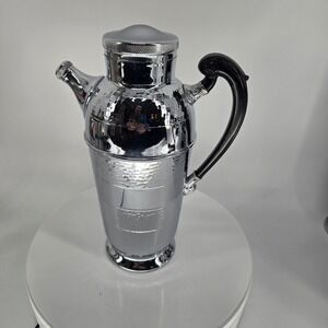 Vintage Farber Bros Krome Kraft Cocktail Shaker Hammered Chrome Bakelite Handle
